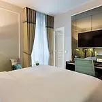 Hilton Opera Hotel